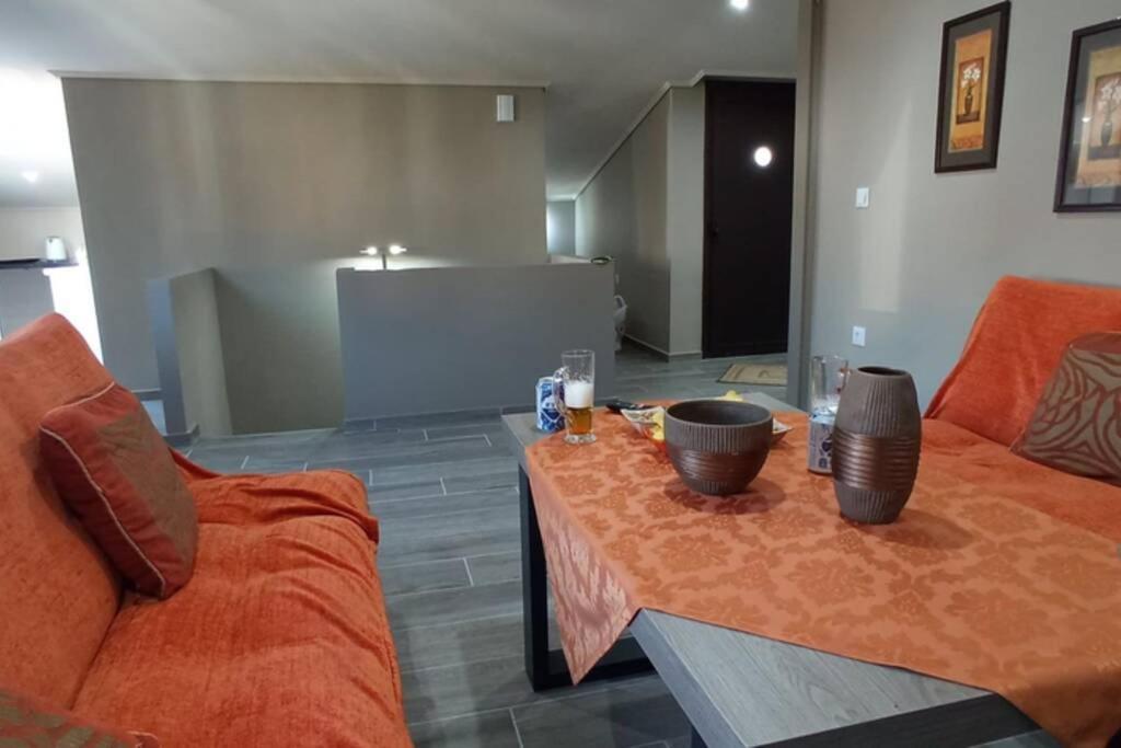 Aretoysa Center Luxury Suites 2 Néa Péramos المظهر الخارجي الصورة