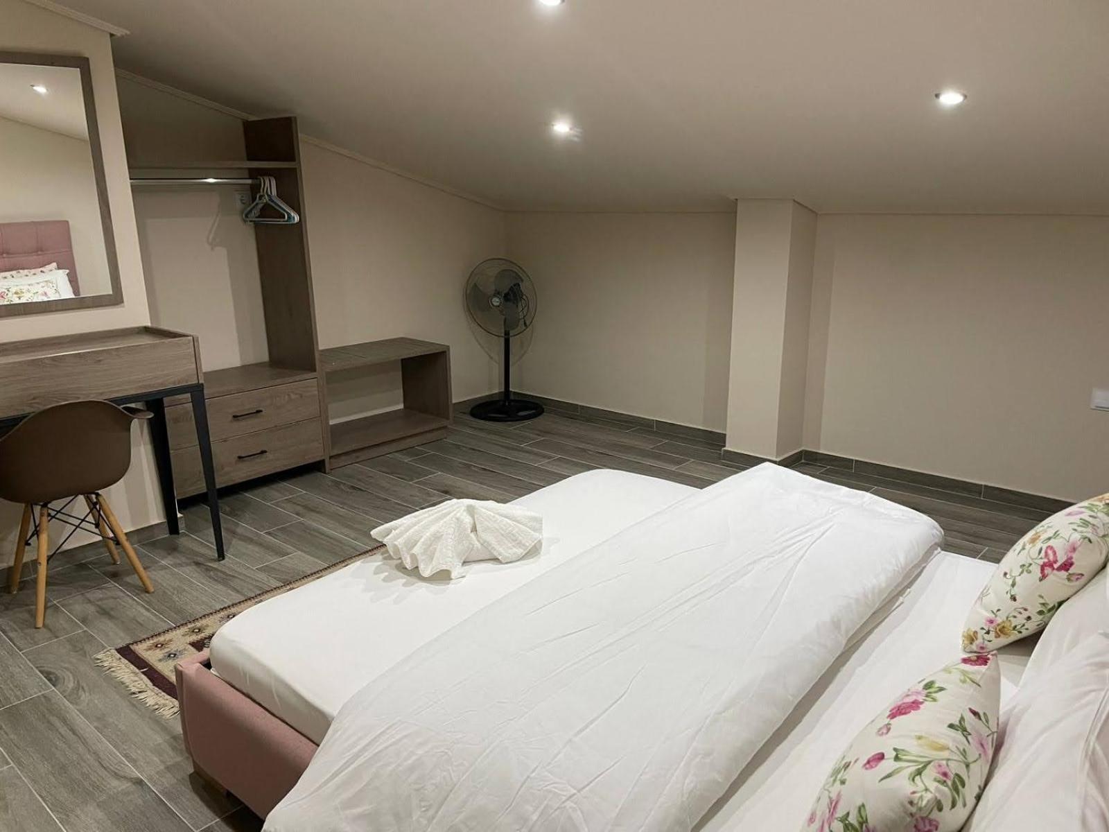 Aretoysa Center Luxury Suites 2 Néa Péramos المظهر الخارجي الصورة